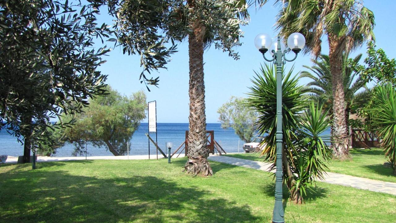 Razi Beach Lefokastro Exterior photo