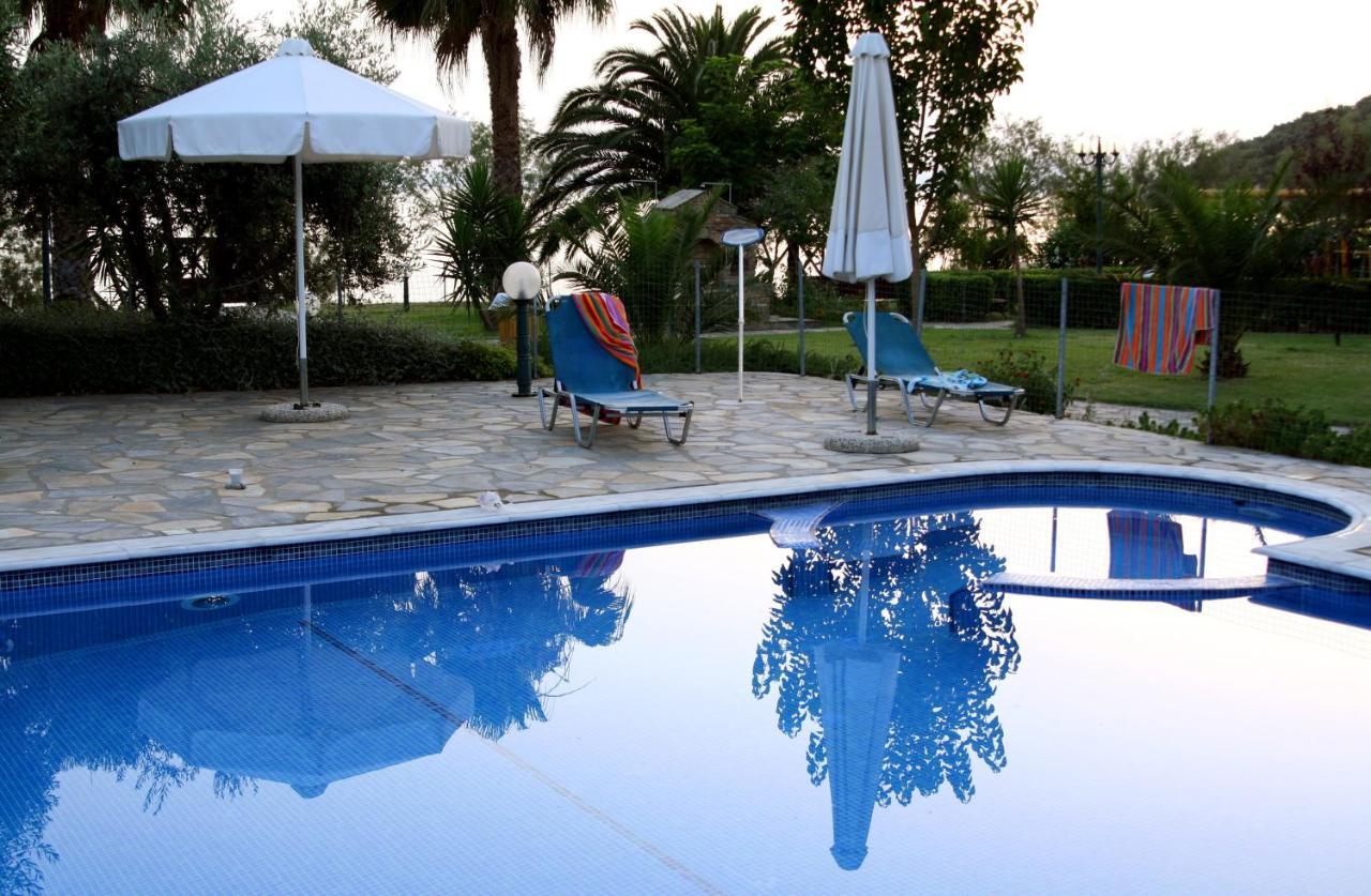Razi Beach Lefokastro Room photo